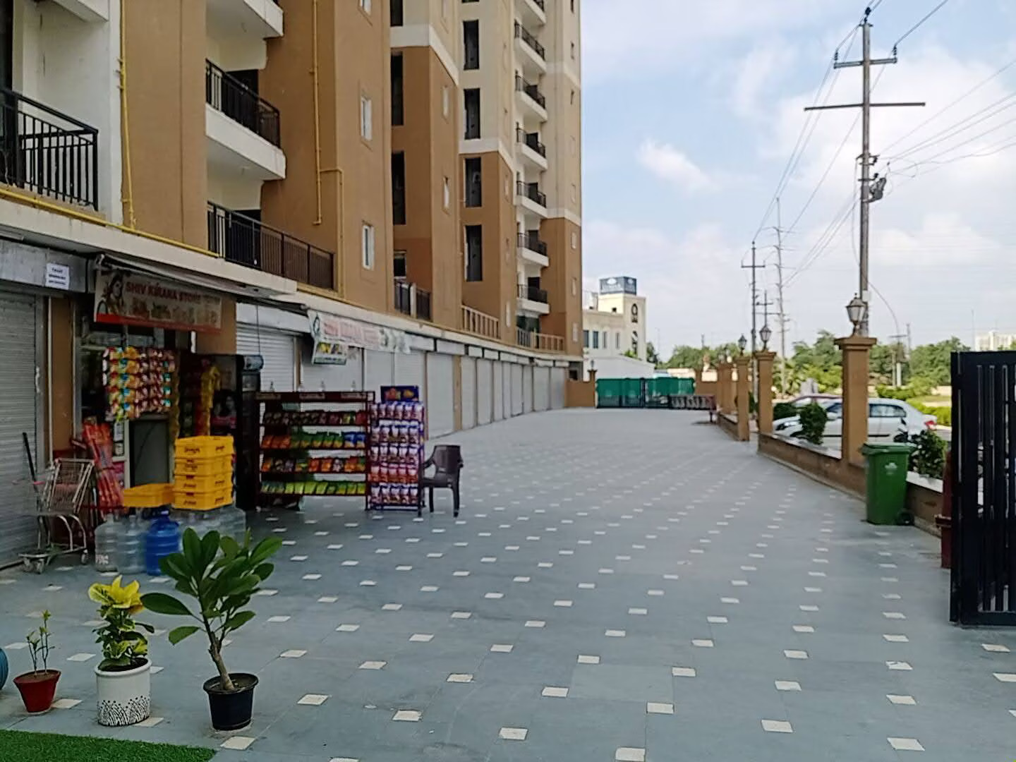 oasis venetia greater noida- Greenaria Buildtech